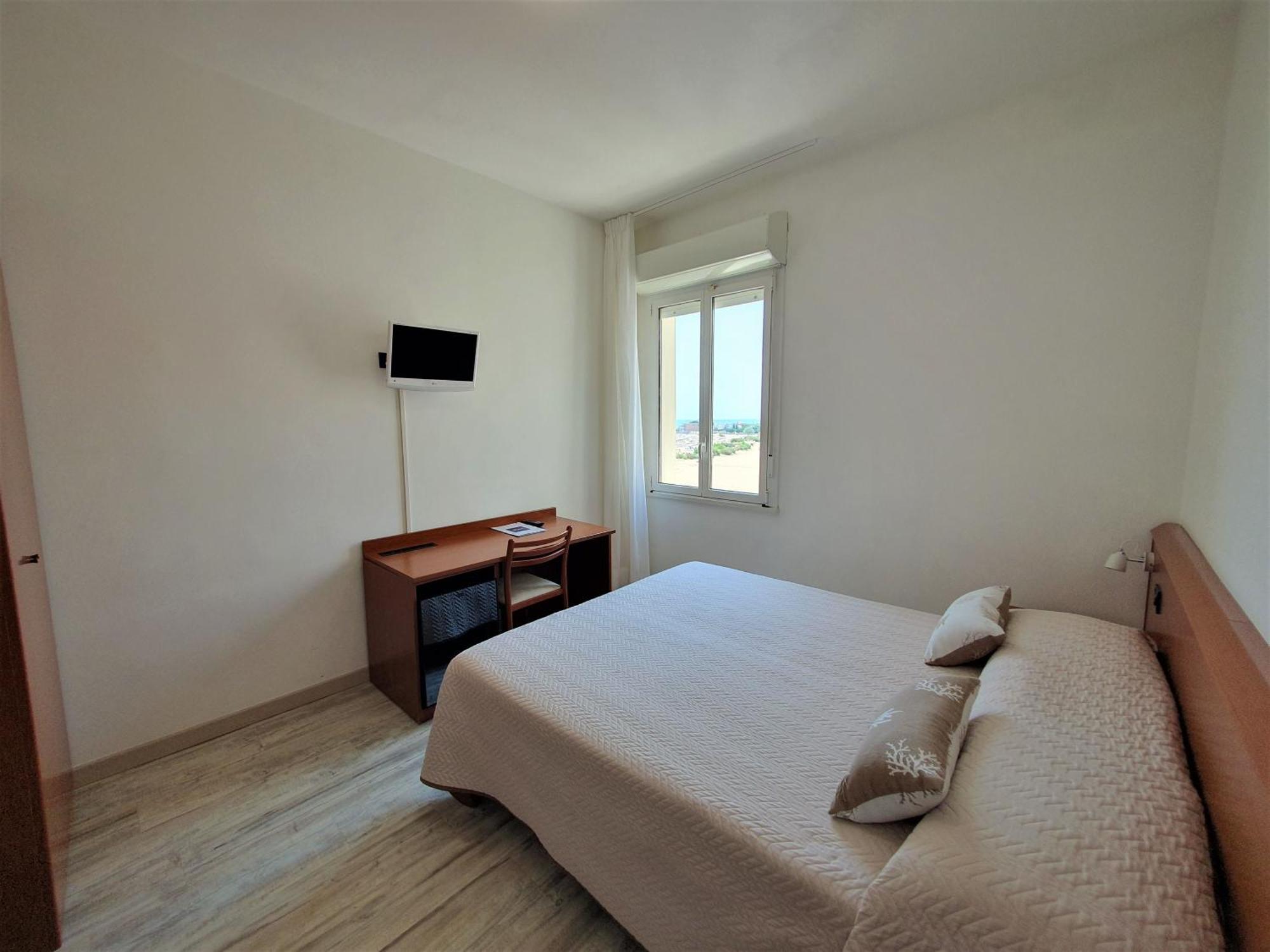 Hotel Delfino Caorle Bagian luar foto